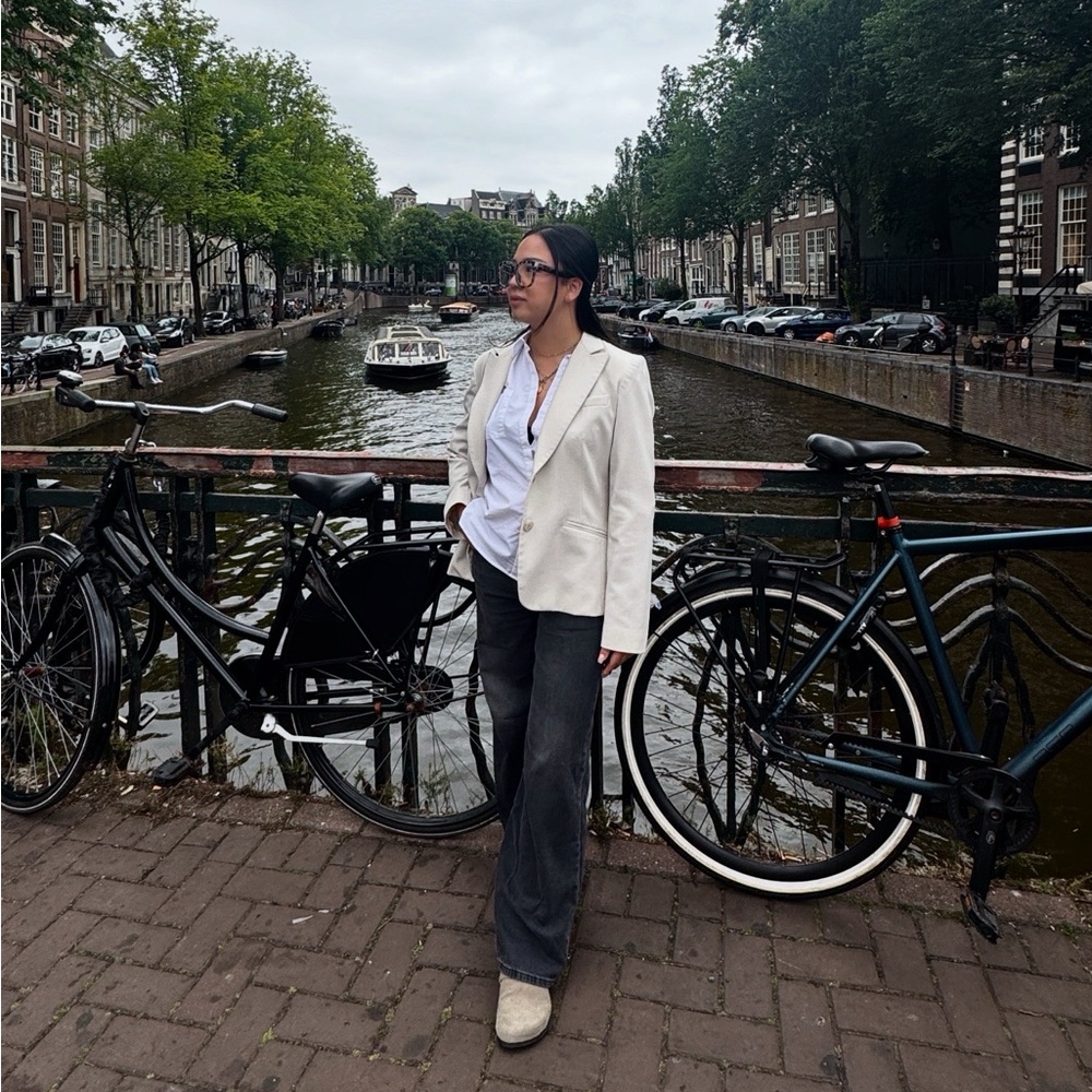 Meet your Posher, Maïté